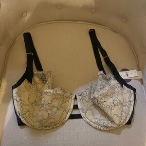 Cacique Black and Cream Lace Bra
